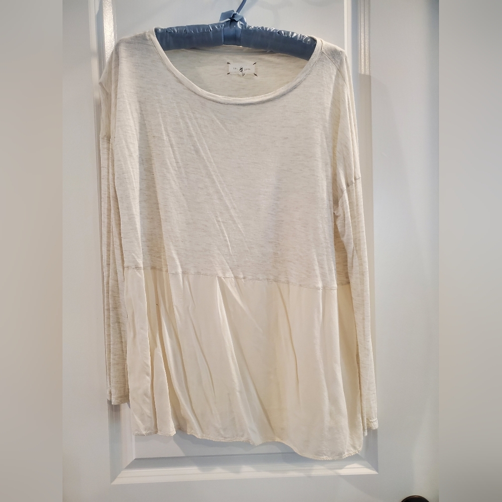 Loft Lou & Grey super soft long sleeve top size L